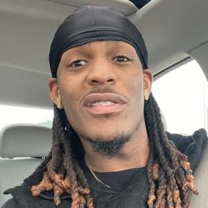 Meet your Posher, Royce